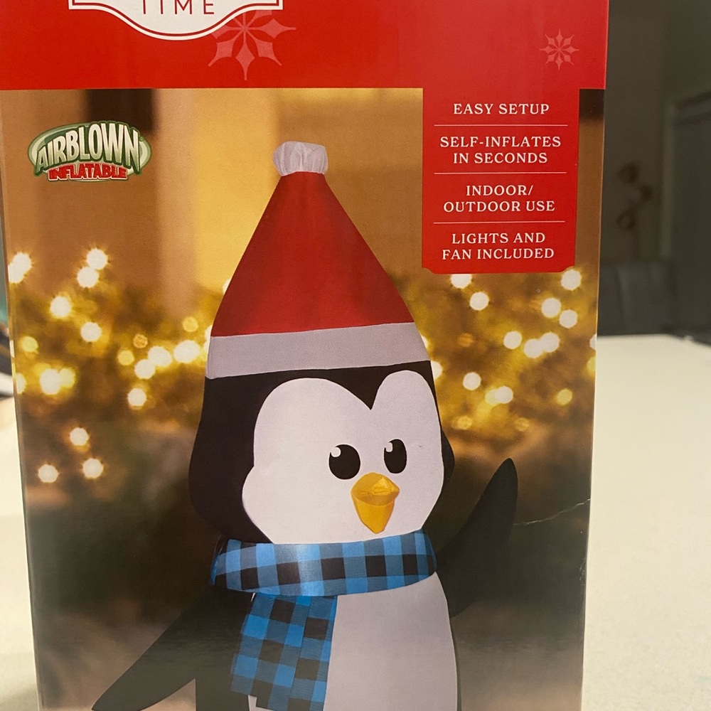 Airblown Inflatables 3.5 Foot Christmas Penguin - Picture 3 of 5